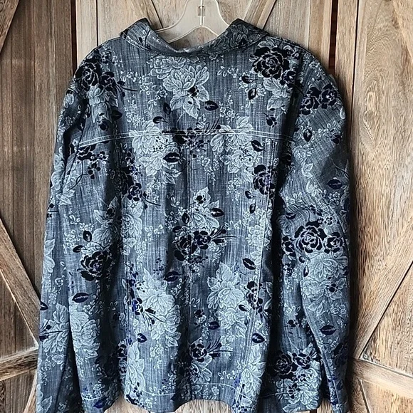 Analogy Women Floral Print Jacket - Picture 5 of 6